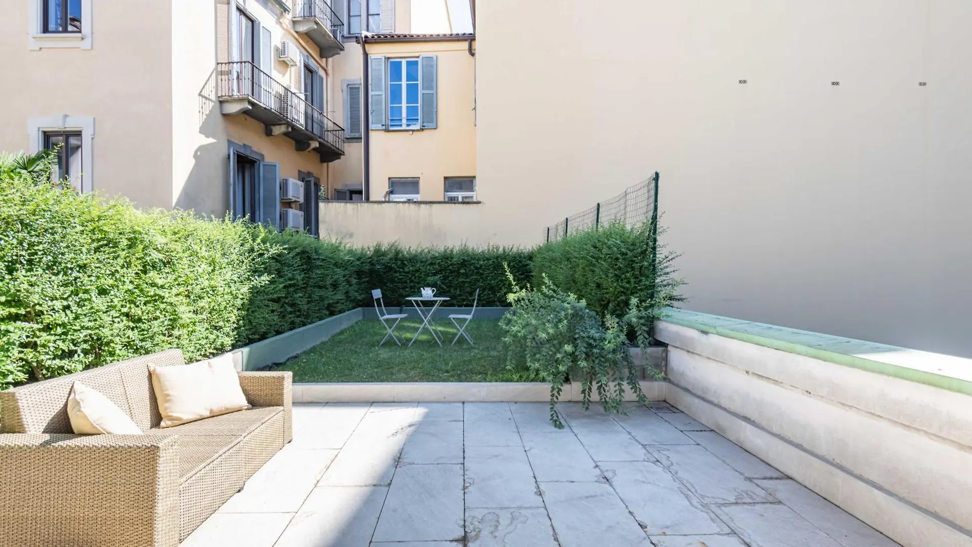 Apartment Easylife - Raffinato Appartamento A Due Passi Dal Castello Sforzesco Milan