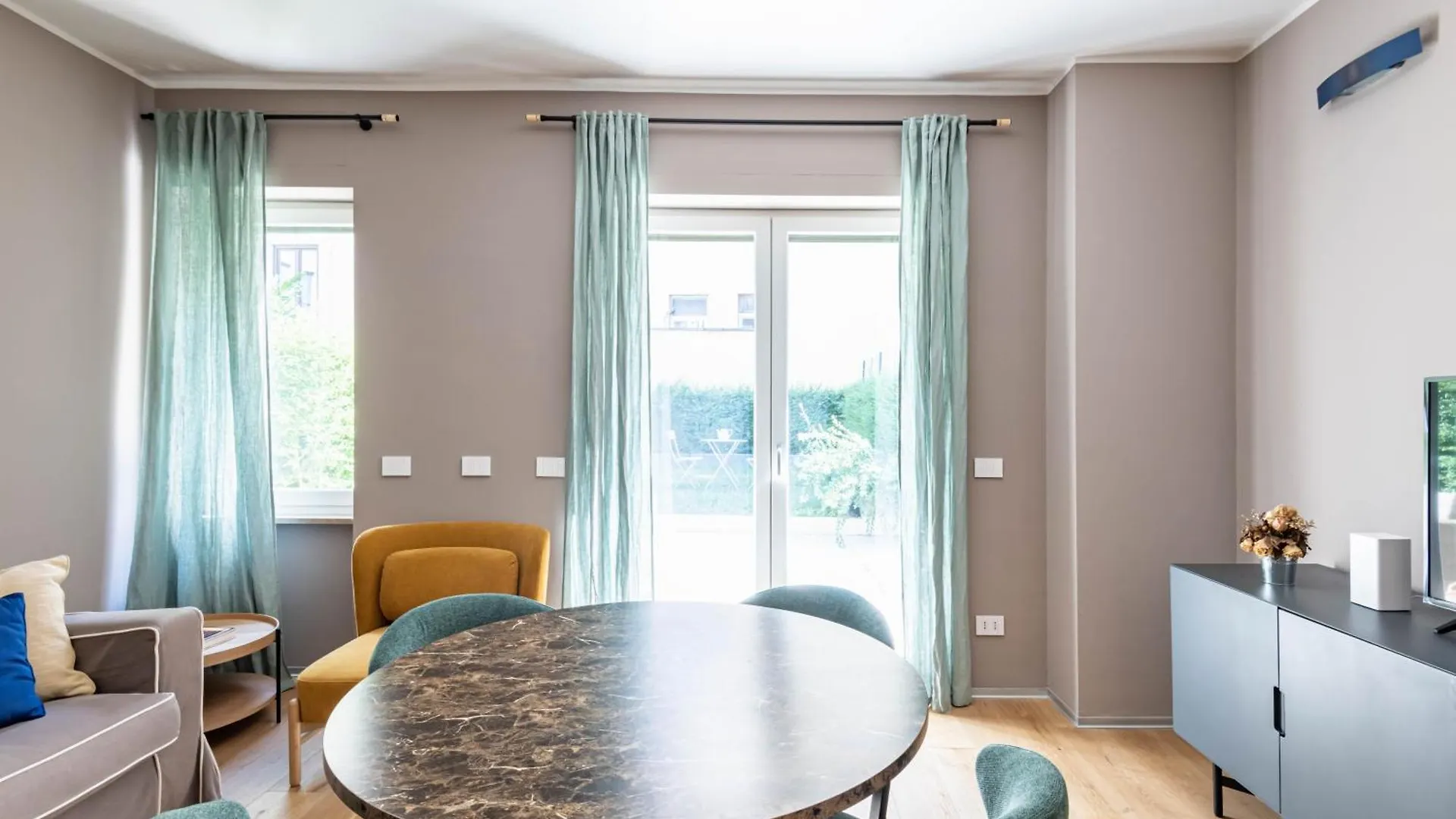 Apartment Easylife - Raffinato Appartamento A Due Passi Dal Castello Sforzesco Milan Italy
