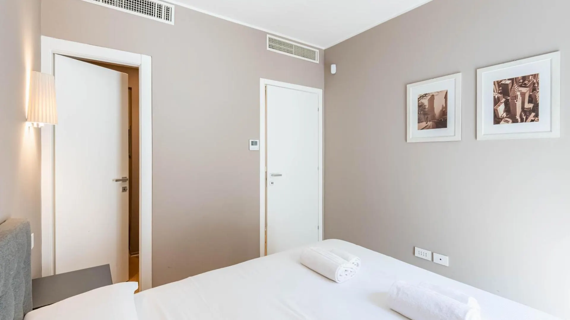 Apartment Easylife - Raffinato Appartamento A Due Passi Dal Castello Sforzesco Milan